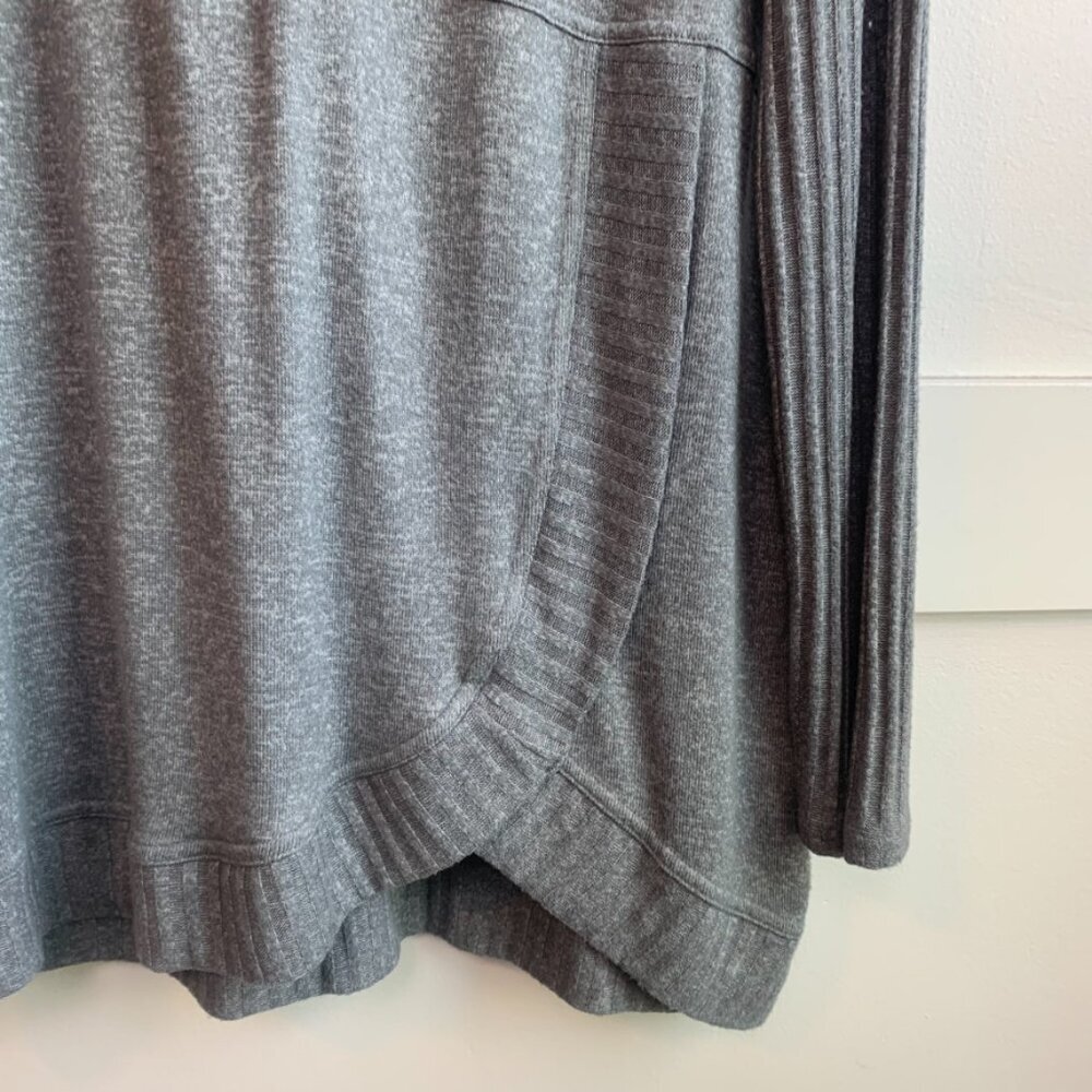 Maurices Gray Brushed Tulip Hem Long Sleeve Hoodie - Picture 3 of 7